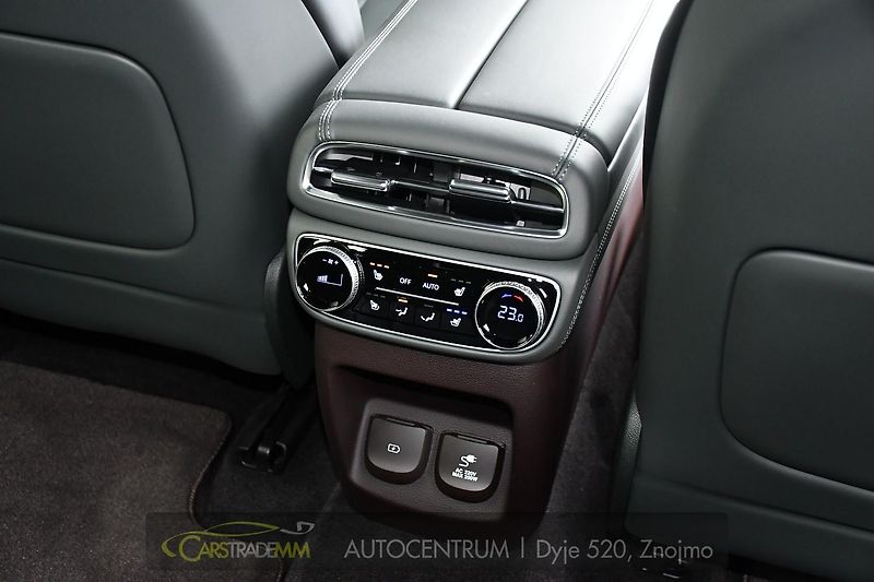 Genesis GV80 3.0 AWD AT8 LUXURY LINE 1M - fotka 49 z 60