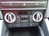 Audi A3 (2009) 1.4 TFSi, 1.maj, AC, park - náhled 13