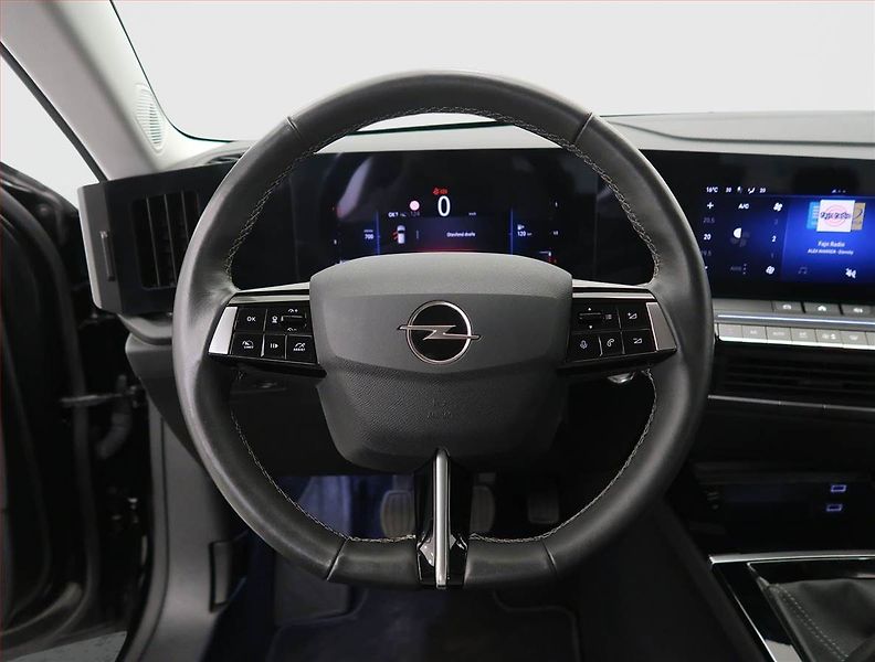 Opel Astra (2023) Elegance 1.2 Turbo, Serv.kniha - fotka 19 z 21