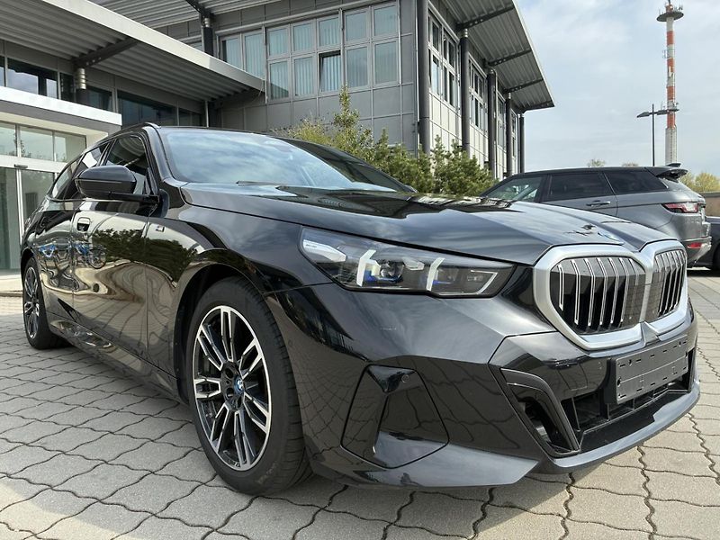 BMW Řada 5 (2024) - fotka 2 z 6