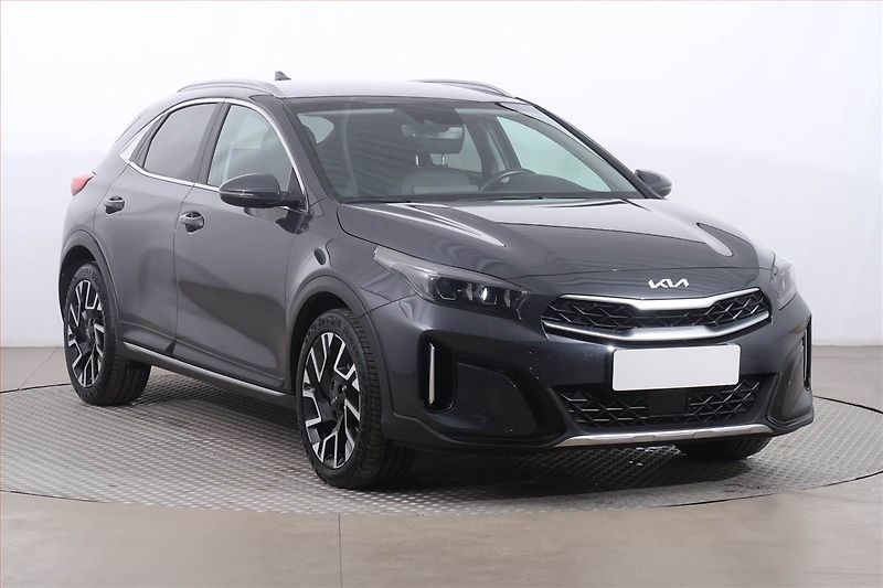 Kia XCeed (2022) 1.5 T-GDI, Automat, Serv.kniha - fotka 1 z 25