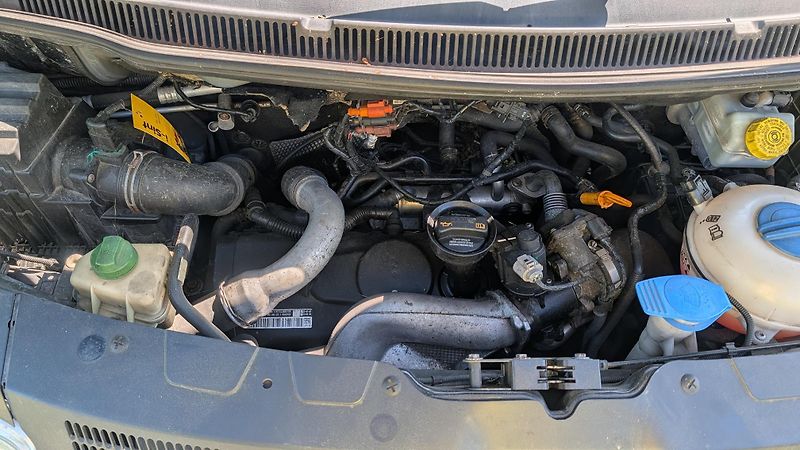 Volkswagen Multivan (2007) - fotka 17 z 39