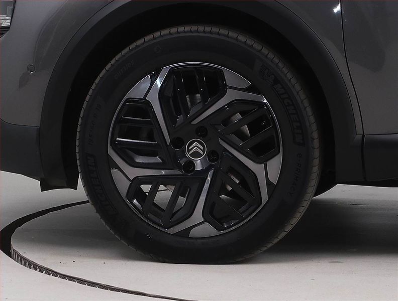 Citroën C4 (2021) 1.2 PureTech, ČR,1.maj - fotka 15 z 18