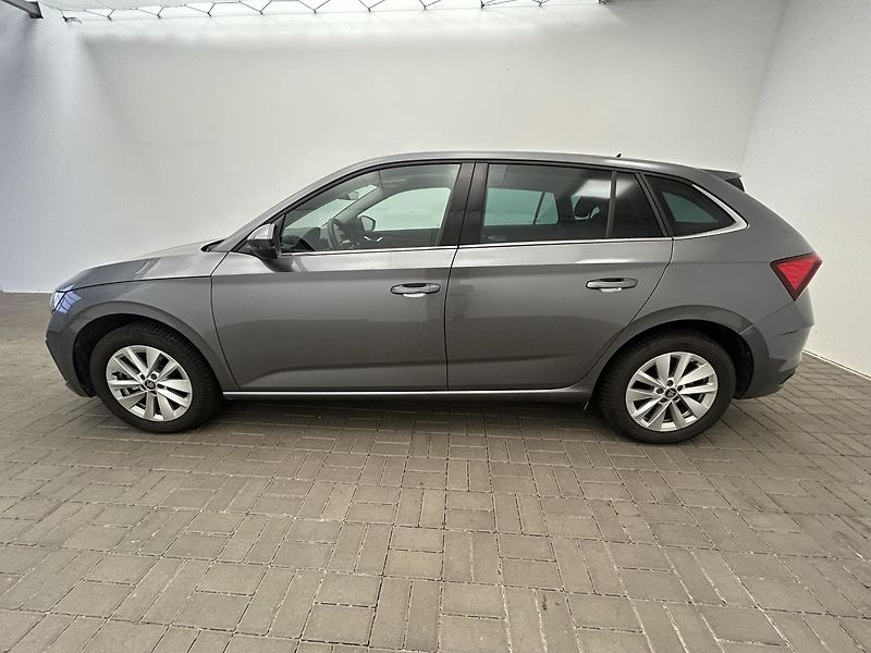 Škoda Scala 1.0 TSI Top selection - fotka 3 z 27