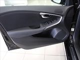 Volvo V40 1,5 T2 90kW AT Momentum 1.maj. - náhled 12