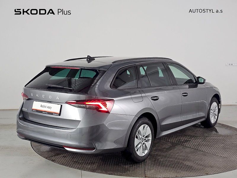 Škoda Octavia (2025) COMBI 1.5TSi 85kW TOP SELECTIO - fotka 2 z 31