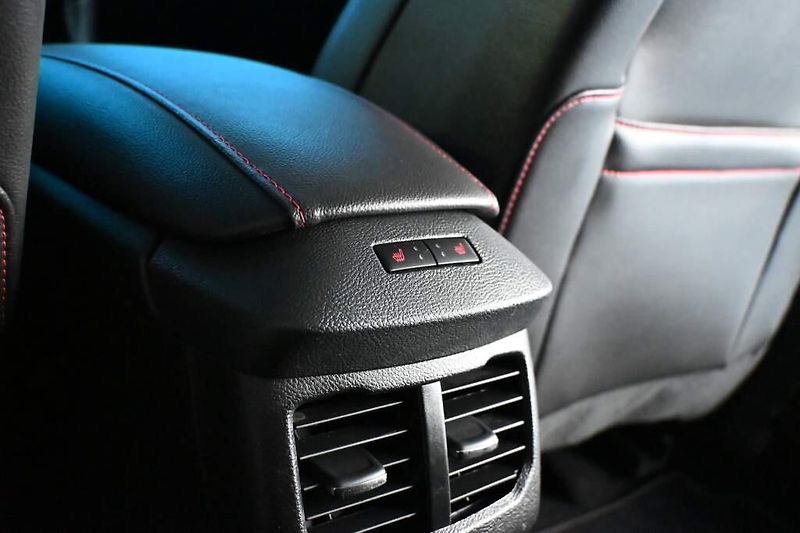 Ford Mondeo (2022) 2.0 ST-LINE LED SONY ACC Tažné - fotka 25 z 43