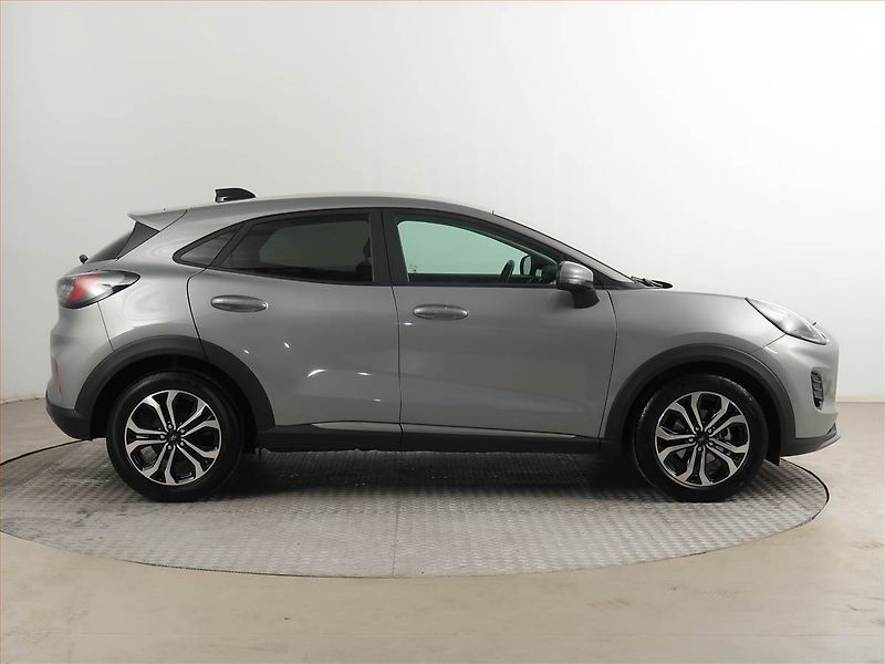 Ford Puma (2024) Titanium 1.0 EcoBoost mHEV - fotka 6 z 19
