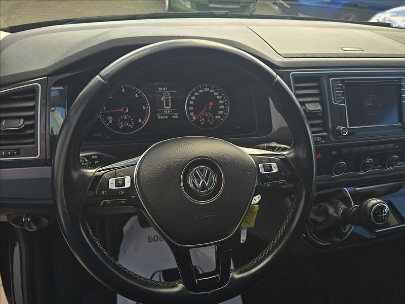 Volkswagen Multivan 2,0 TDi 110 KW Bully 7 míst TZ - fotka 12 z 52