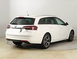 Opel Insignia (2015) 2.0 CDTI, nová STK - náhled 4