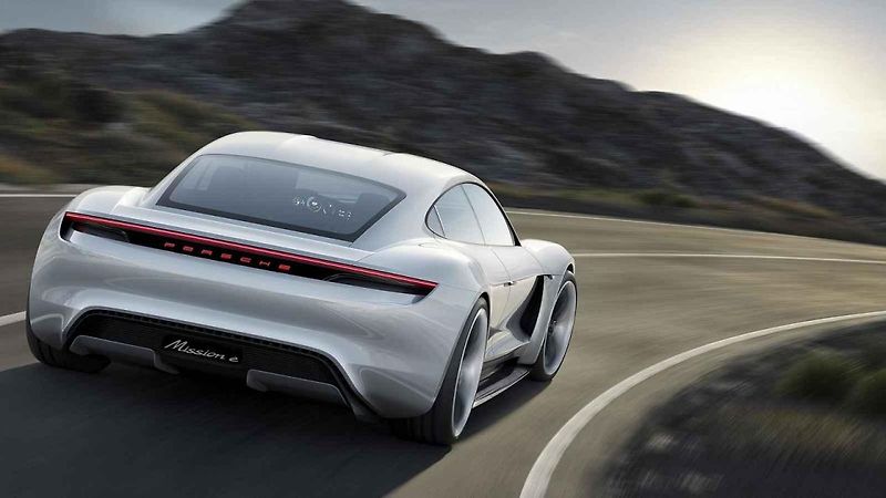 Porsche Mission E.