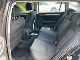 Volkswagen Passat 1,5 TSI Business DSG - náhled 8