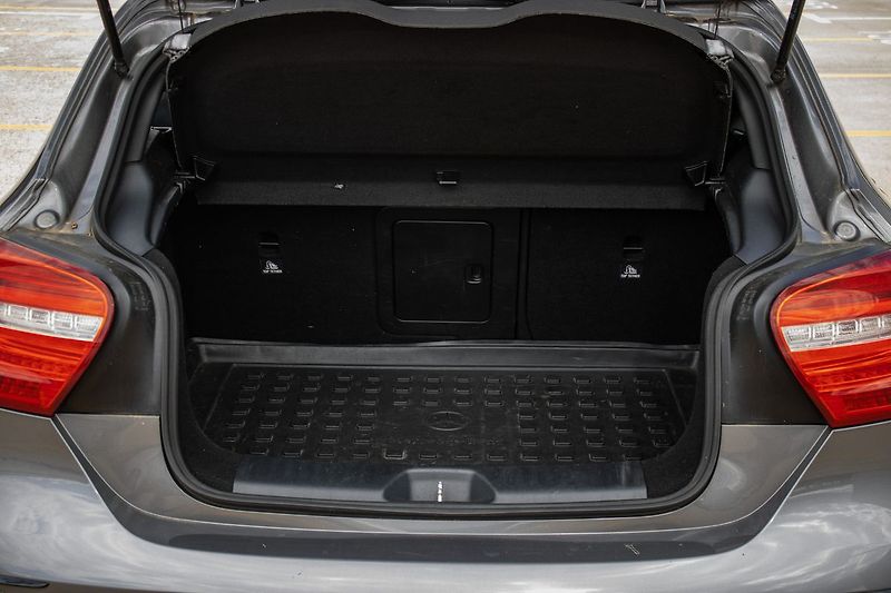 Mercedes-Benz Třídy A 4MATIC 2013 - fotka 40 z 41