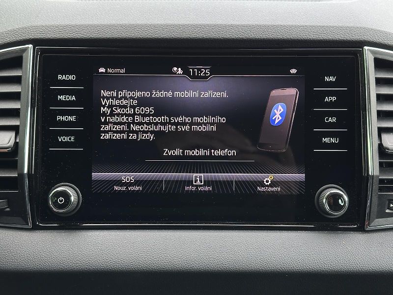 Škoda Karoq 1.5TSi Top & Selection 150PS L - fotka 28 z 43