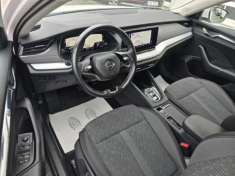 Škoda Octavia 110kW DSG STYLE + NAVI - fotka 10 z 41