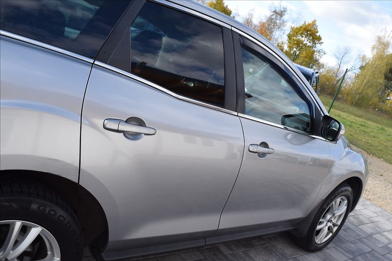 Mazda CX-7 2,2 CD 127KW VÝHŘEV KLIMA ALU - fotka 11 z 45