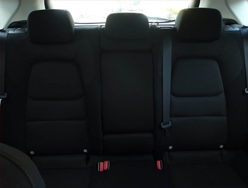 Mazda CX-5 (2018) 2.0 Skyactiv-G - fotka 10 z 23