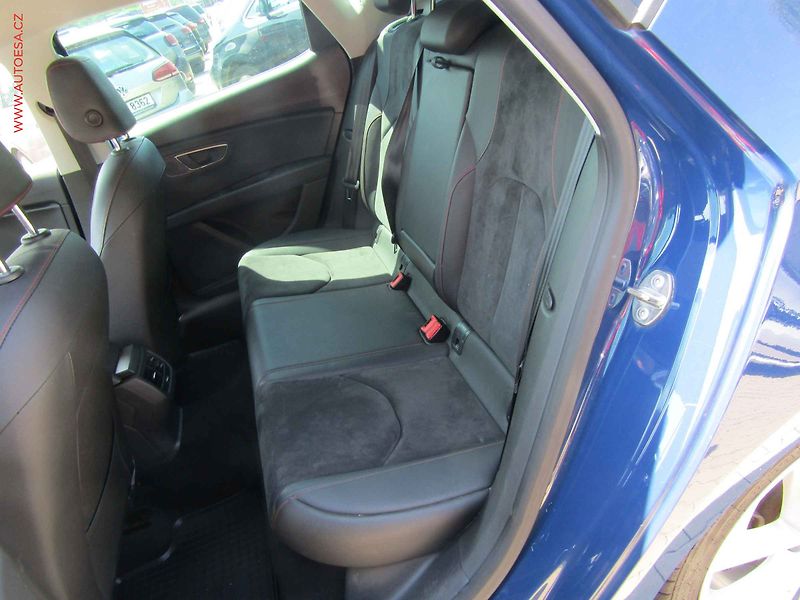 Seat Leon (2016) 1.8TSi, ČR - fotka 10 z 17