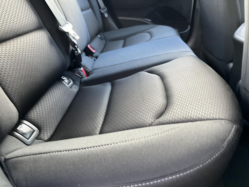 Hyundai i30 Fastback 1.0T-GDi KOUPENO V ČR - fotka 25 z 37