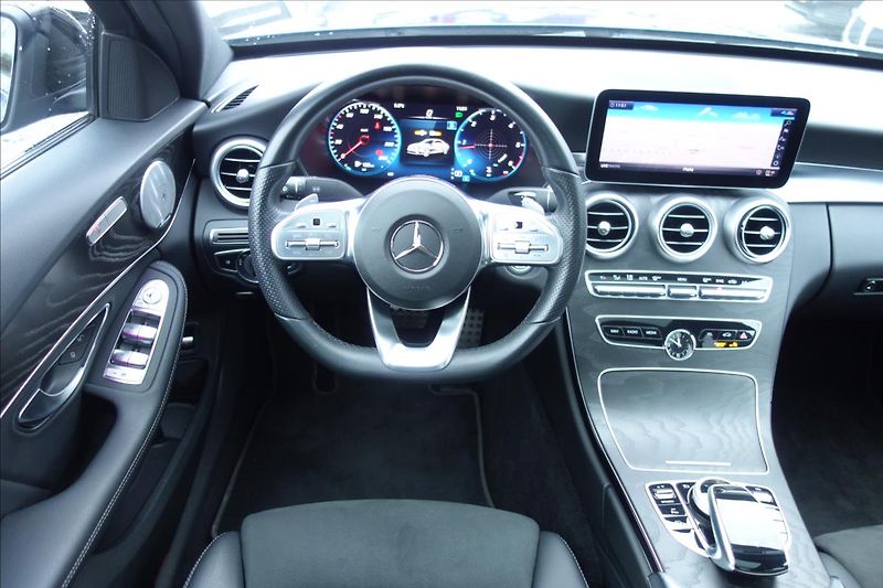 Mercedes-Benz Třídy C 220 CDi,ČR,1 MAJ.,4M,AMG. - fotka 21 z 43