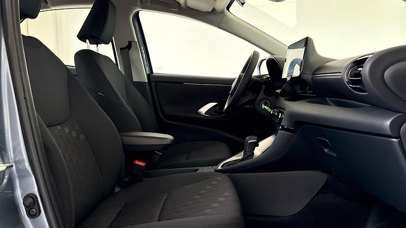 Mazda 2 Hybrid (2026) 1.5 Centre-line - fotka 13 z 17