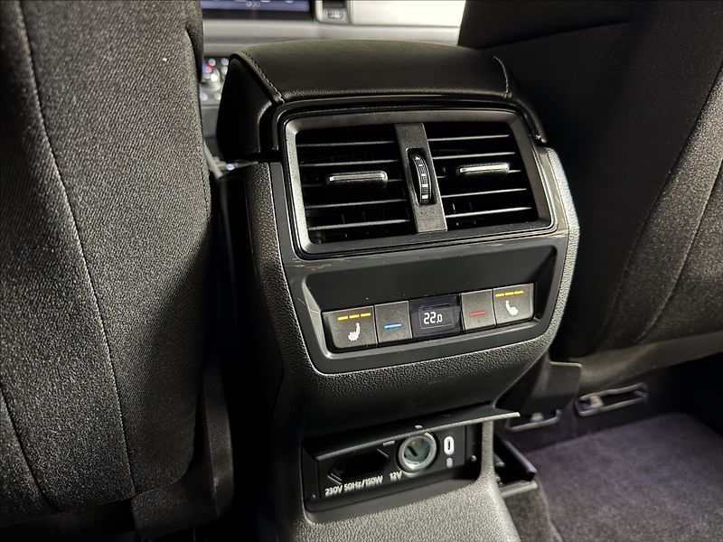 Škoda Kodiaq 2,0 TDi  DSG 4x4 Clever Assist - fotka 17 z 48