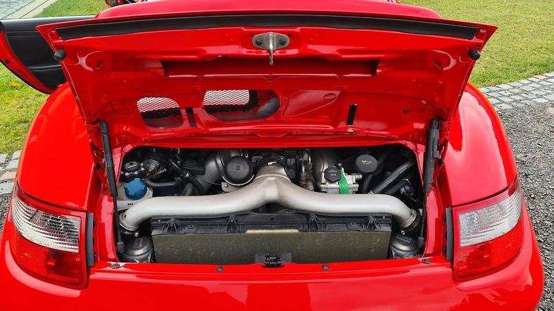 Porsche 911 3.6 /353kW - fotka 7 z 19