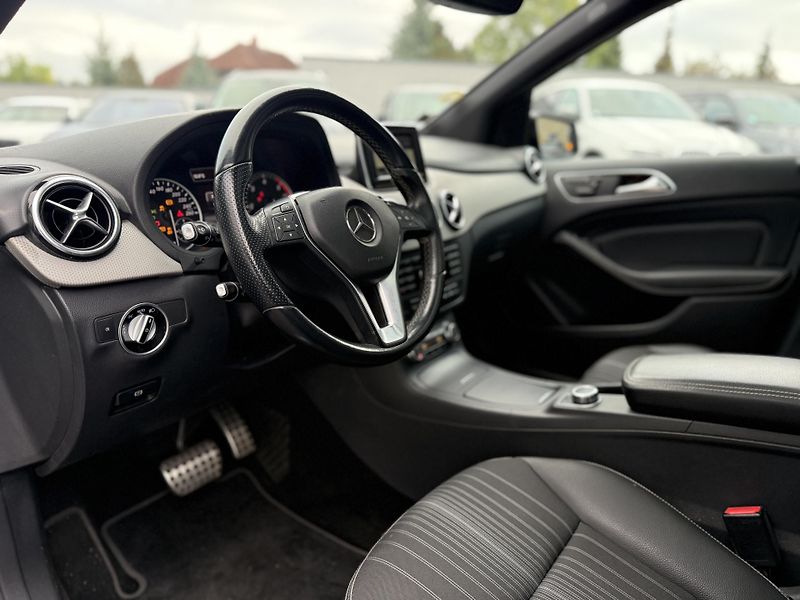 Mercedes-Benz Třídy B 220 CDI 125kW - fotka 9 z 22