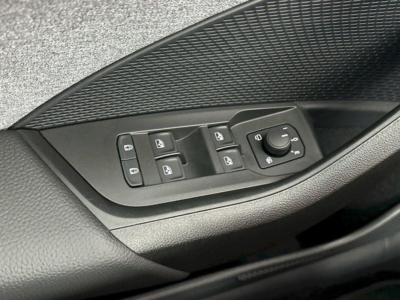 Škoda Octavia (2025) Combi 1.5TSI 85kW Top Selectio - fotka 26 z 32