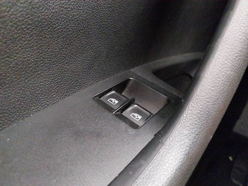 Škoda Octavia (2015) Ambition 1.6 TDI, po STK - fotka 15 z 17