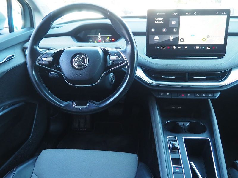 Škoda Enyaq (2021) 60 (132 kW) Suite SOH 87% - fotka 15 z 36