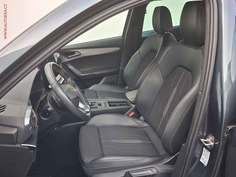 Cupra Formentor (2022) 1.5 TSi, DSG, LED, navi - fotka 9 z 21