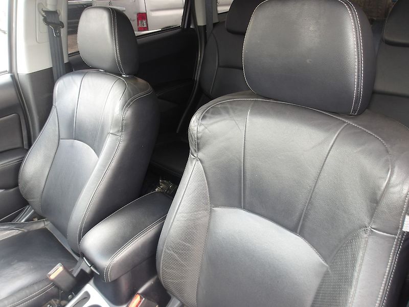Mitsubishi Outlander 2,3i LPG+BENZIN  AUTOMAT !!! - fotka 23 z 31