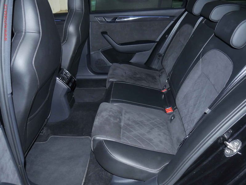 Škoda Superb (2018) 2.0 TDI 4x4, ČR, DSG, navi - fotka 10 z 23