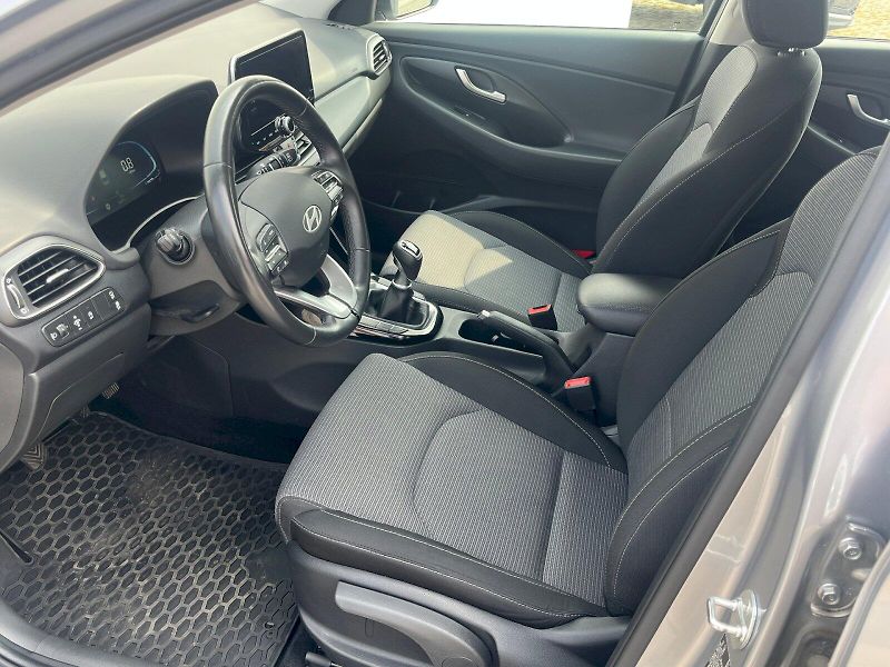 Hyundai i30 (2024) i 30 - fotka 12 z 36