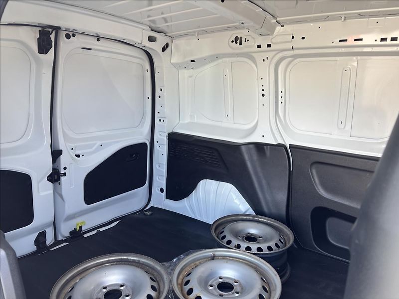 Citroën Berlingo 1,5 75kW L1 - fotka 14 z 29