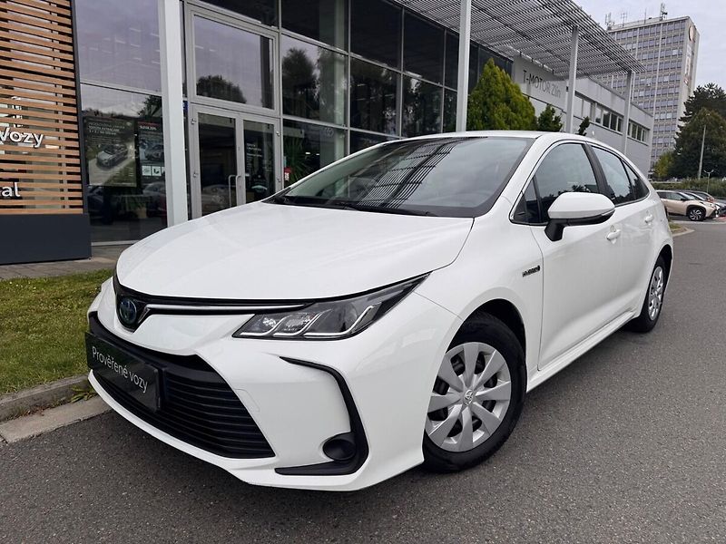 Toyota Corolla 1.8 Active - fotka 4 z 14