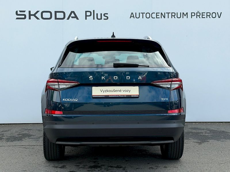 Škoda Kodiaq (2022) 2.0 TSI 140kW Style Plus 7míst - fotka 32 z 35