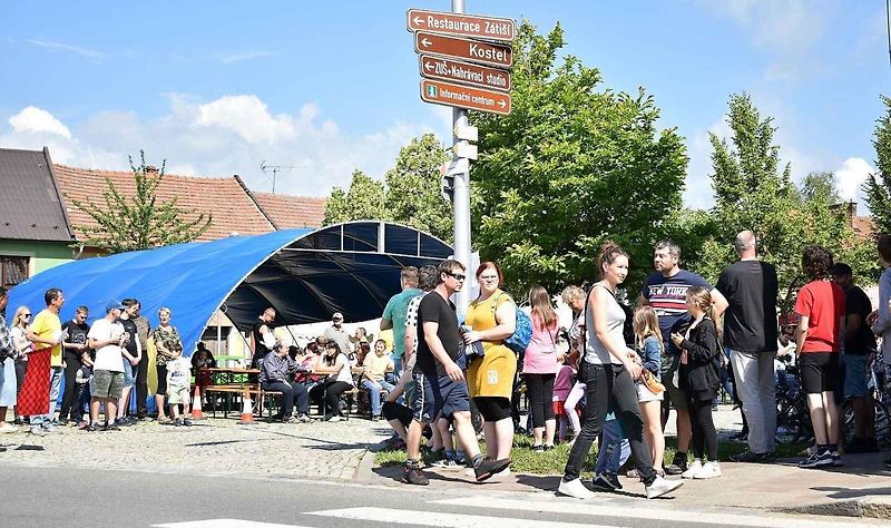 Nablýskaní veteráni projížděli v sobotu celým jihem Prostějovska. Konala se zde tradiční Veterán rallye. 17.6. 2023