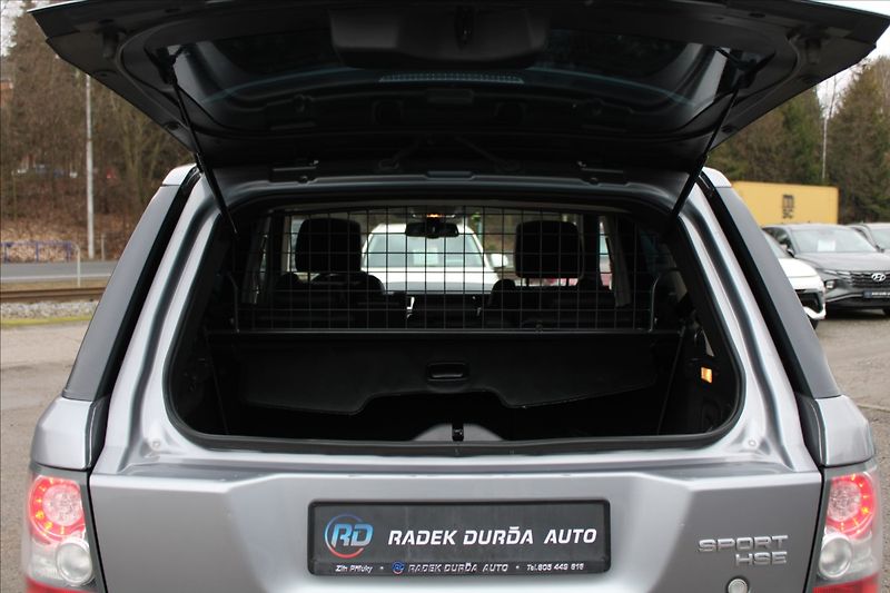 Land Rover Range Rover Sport 3,0 TDV6  ČR,A/T,4x4,DPH,HSE - fotka 31 z 46