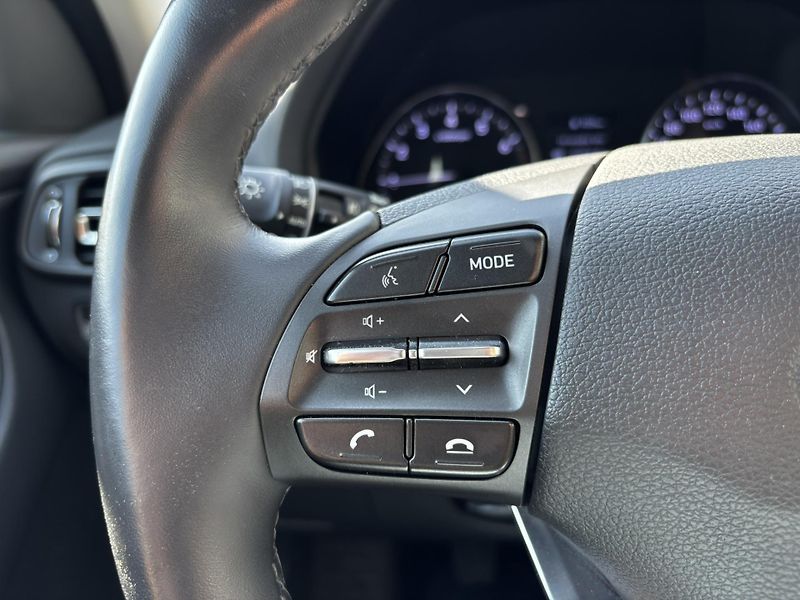 Hyundai i30 (2023)  Kombi Smart 1.0 T-GDI - fotka 11 z 15