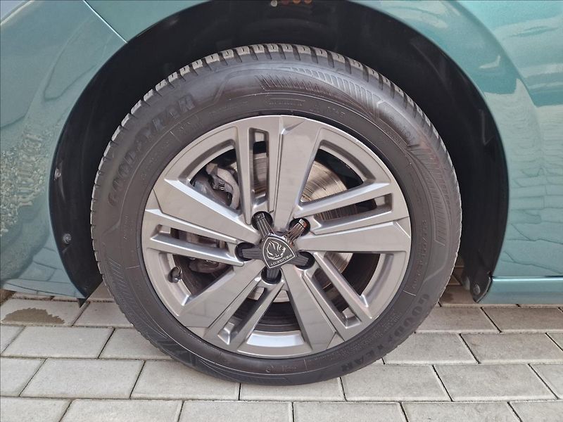 Peugeot 308 1.2PT 96kW SW Active Pack, ČR - fotka 42 z 46