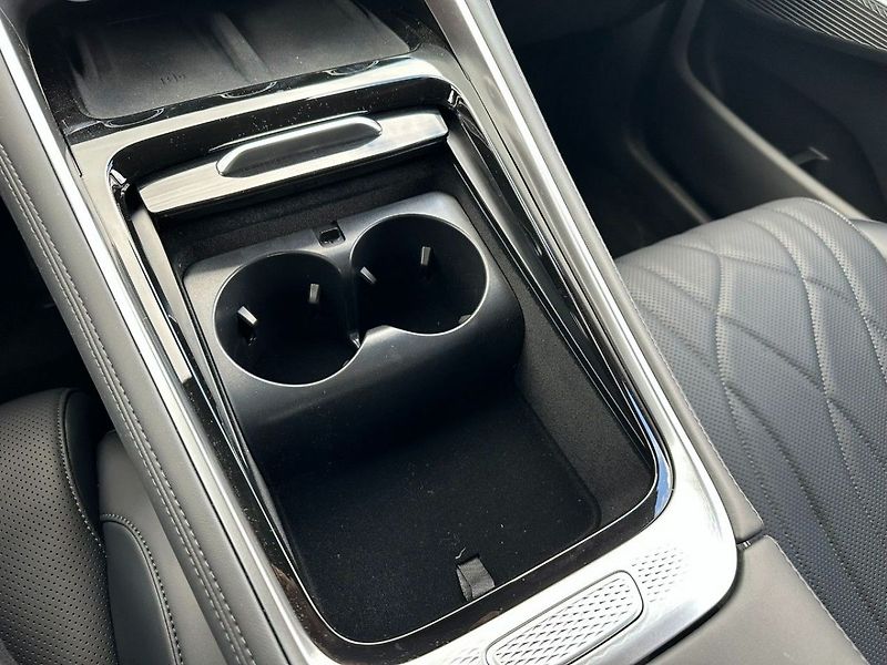 Omoda 9 1.5 Premium, PHEV, AT, SKLADEM - fotka 30 z 36
