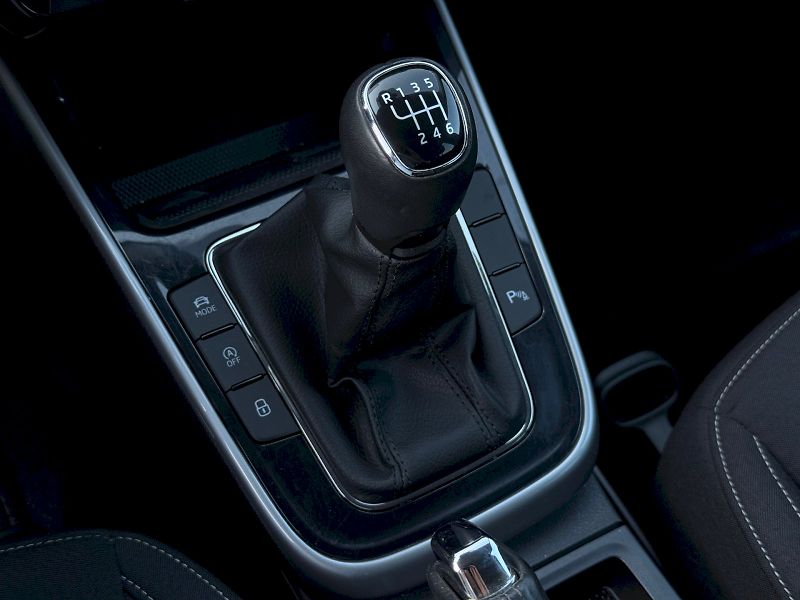 Škoda Fabia (2025) 1.0 TSI 85 kW TopSelection - fotka 13 z 24