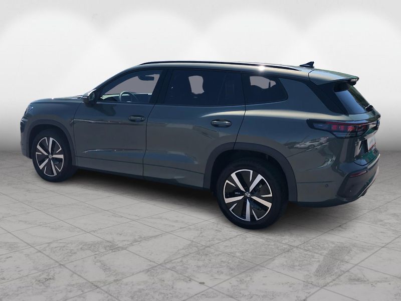 Volkswagen Tayron People 1,5 eTSI 110 kW mHEV - fotka 7 z 30