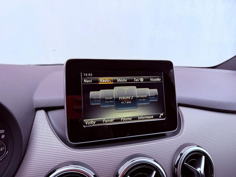 Mercedes-Benz Třídy B 180d 7G, ČR - fotka 17 z 22