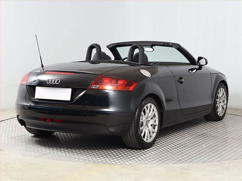 Audi TT (2008) 2.0 TFSI, ČR,1.maj, Serv.kniha - fotka 5 z 14