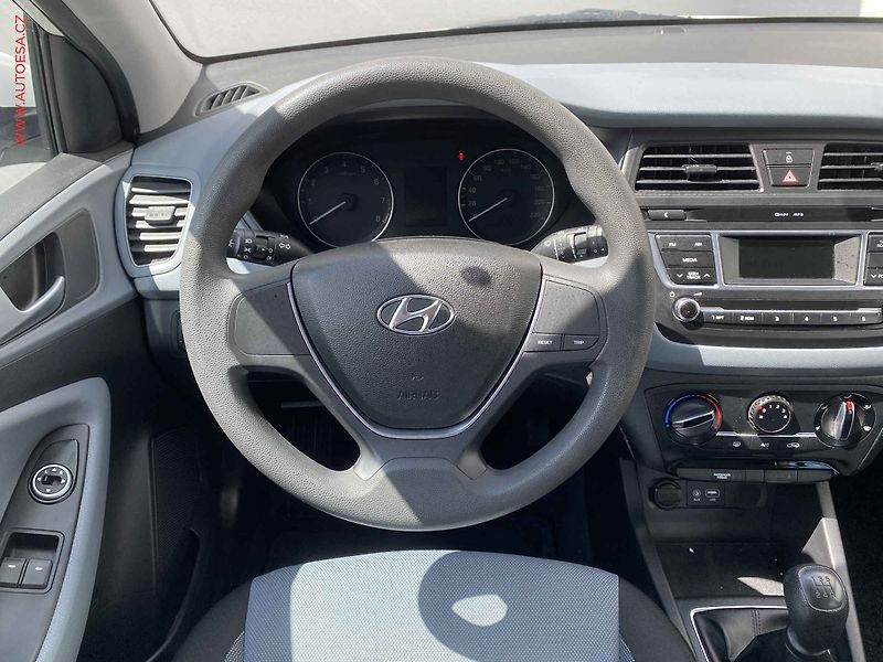 Hyundai i20 (2017) 1.2i, Go! - fotka 11 z 14