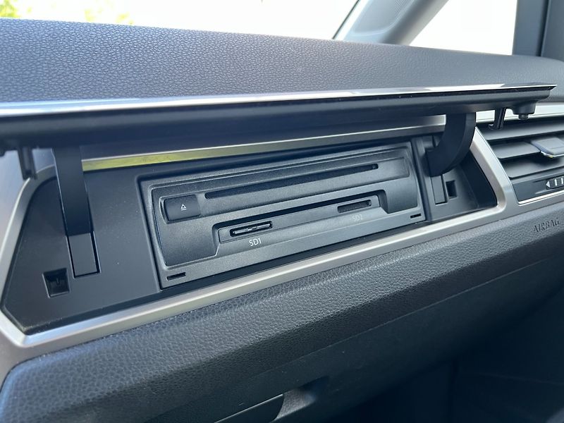 Volkswagen Touran (2019) 1.6TDi 85kW COMFORTLINE - fotka 27 z 28