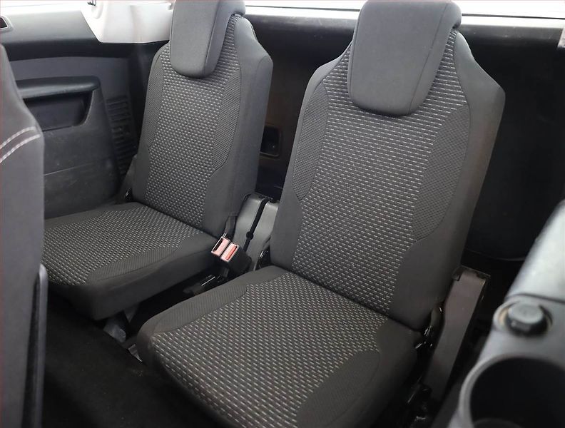 Citroën C4 Picasso (2012) 2.0 HDI, 7 míst, Serv.kniha - fotka 16 z 17